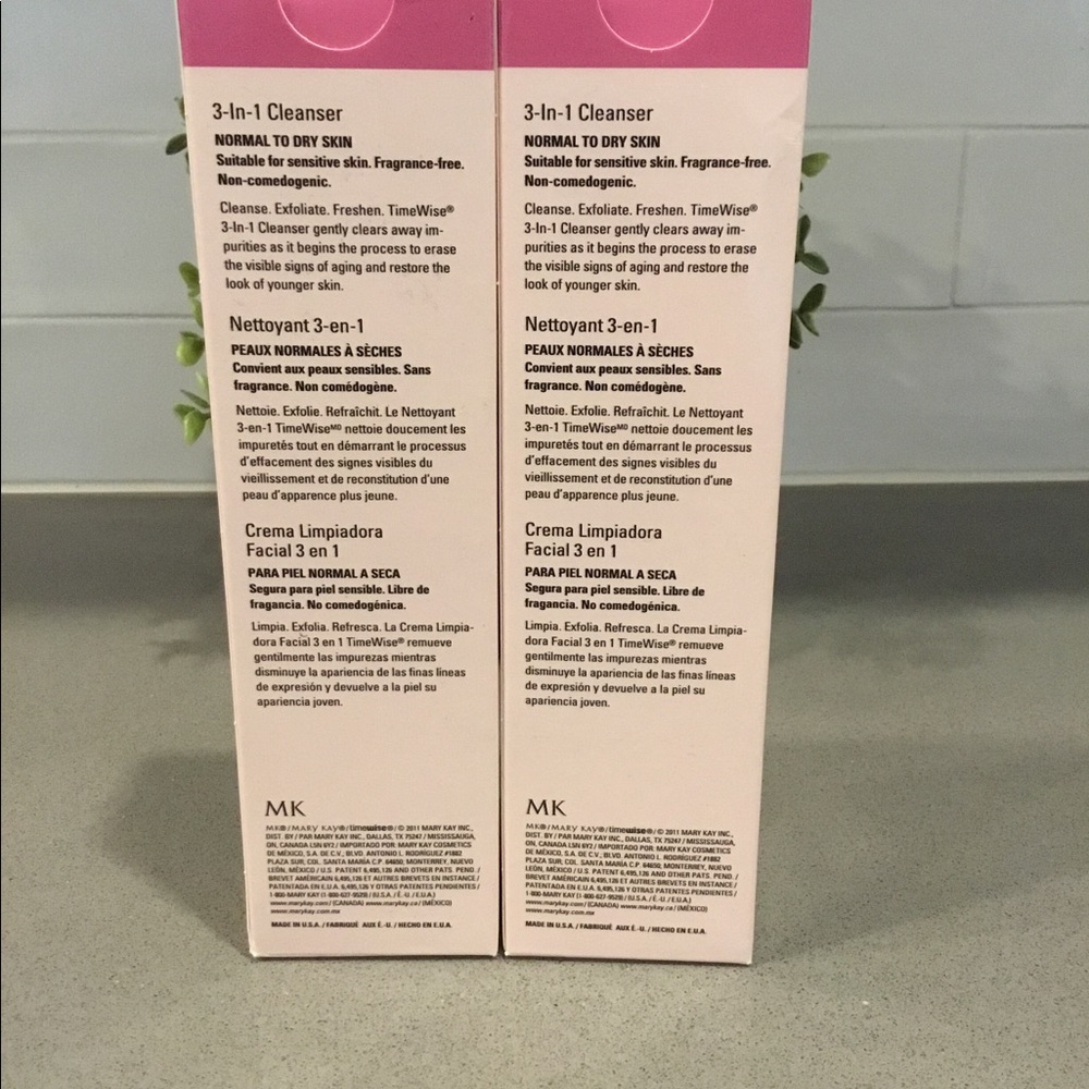 3-In-1 Cleanser - Picture 2 of 2
